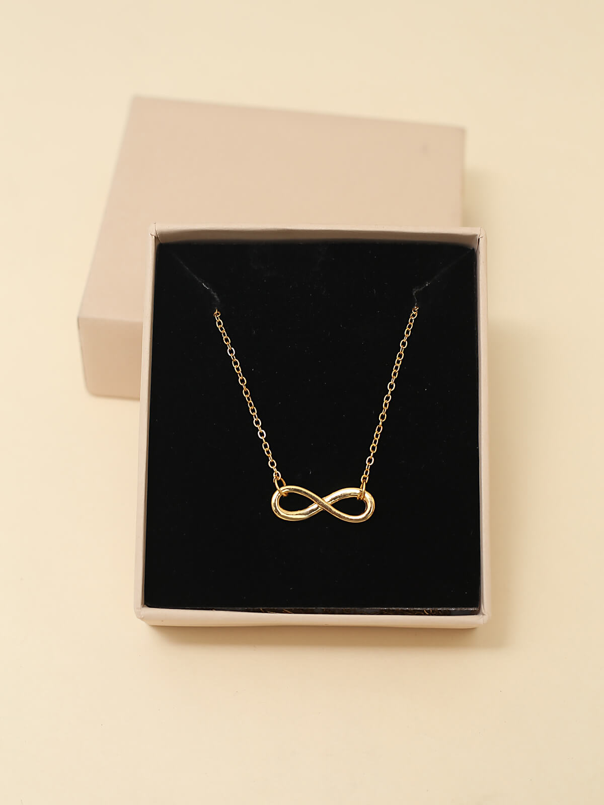 Infinity Necklace – Premium Imitation Jewellery (Anti-Tarnish) - Image 3